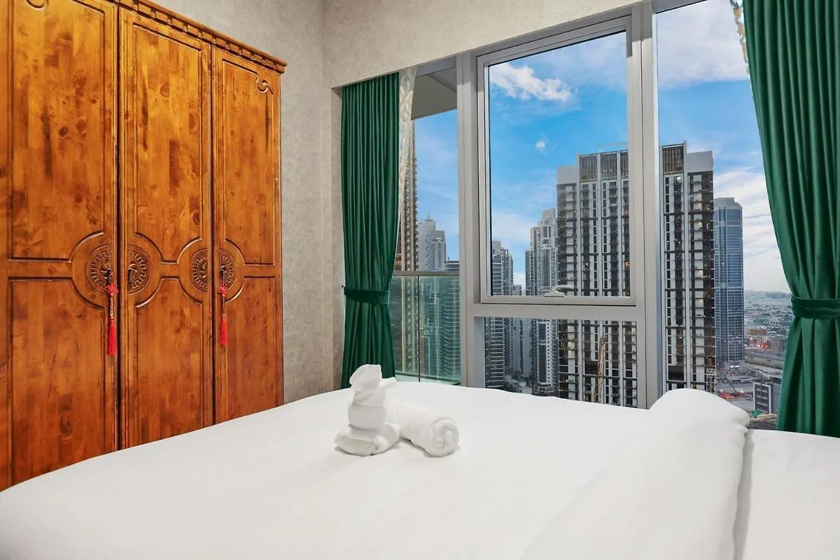 First Class 1Br Stylish & Luxurious Dubai